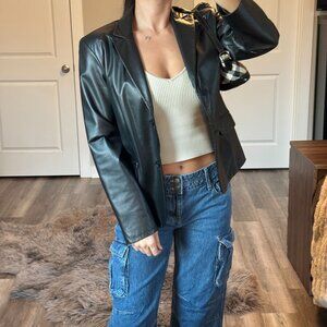 Ann Taylor LOFT Black Leather Blazer Jacket Chic Minimalist Dark Academia Size 6